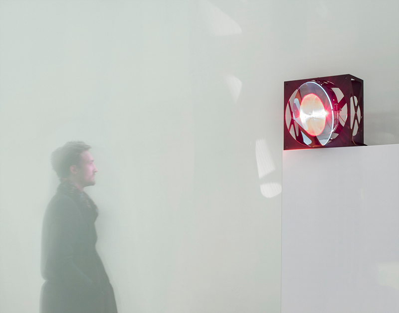 Illustration for article titled This Heater Knows Where You Are and Only Warms the Space You're Using